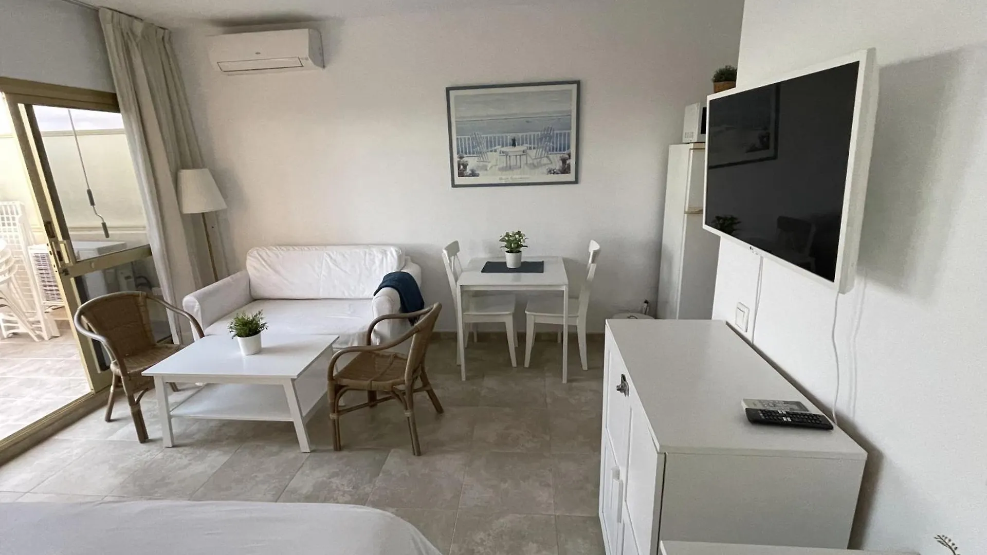 Estudio Con Insuperables Vistas Al Mar: Aparcamiento Marbella 0*,  Spanien