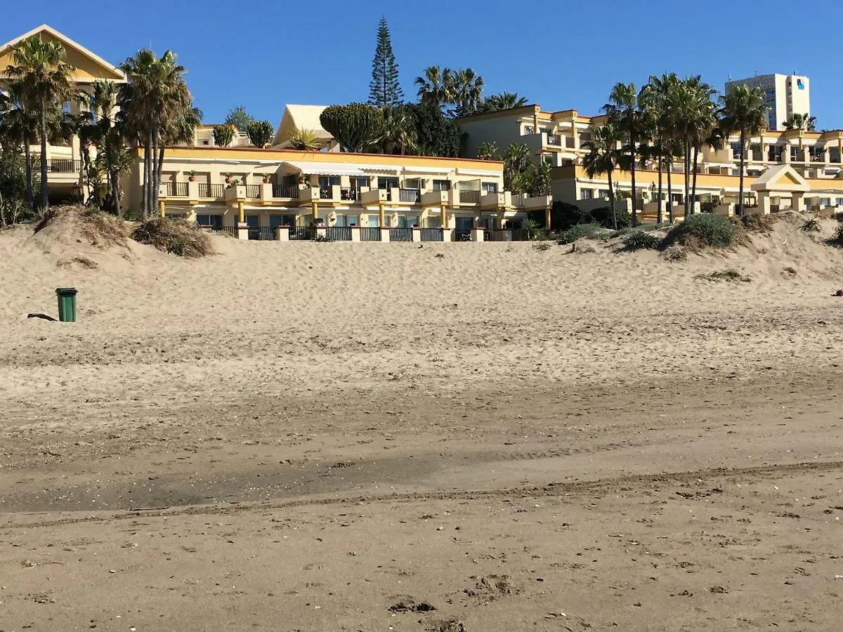 Apartment Estudio Con Insuperables Vistas Al Mar: Aparcamiento Marbella