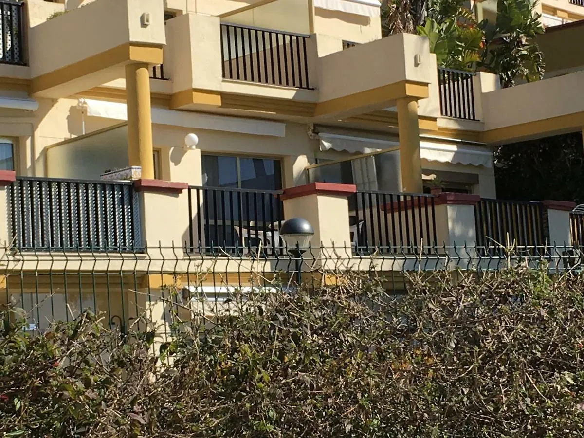 Estudio Con Insuperables Vistas Al Mar: Aparcamiento Marbella Spain